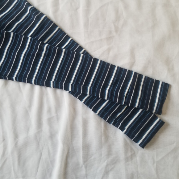 GAP Women's Long Sleeve Feather Tee XS Stripped - Picture 3 of 8